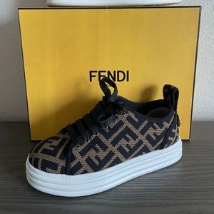 Fendi Force Flatform Sneaker